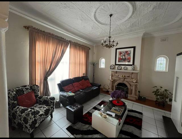 3 BEDROOM HOUSE FOR SALE IN PRIMROSE